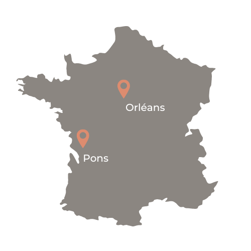 Deux sites de productions, Pons et Orléans
